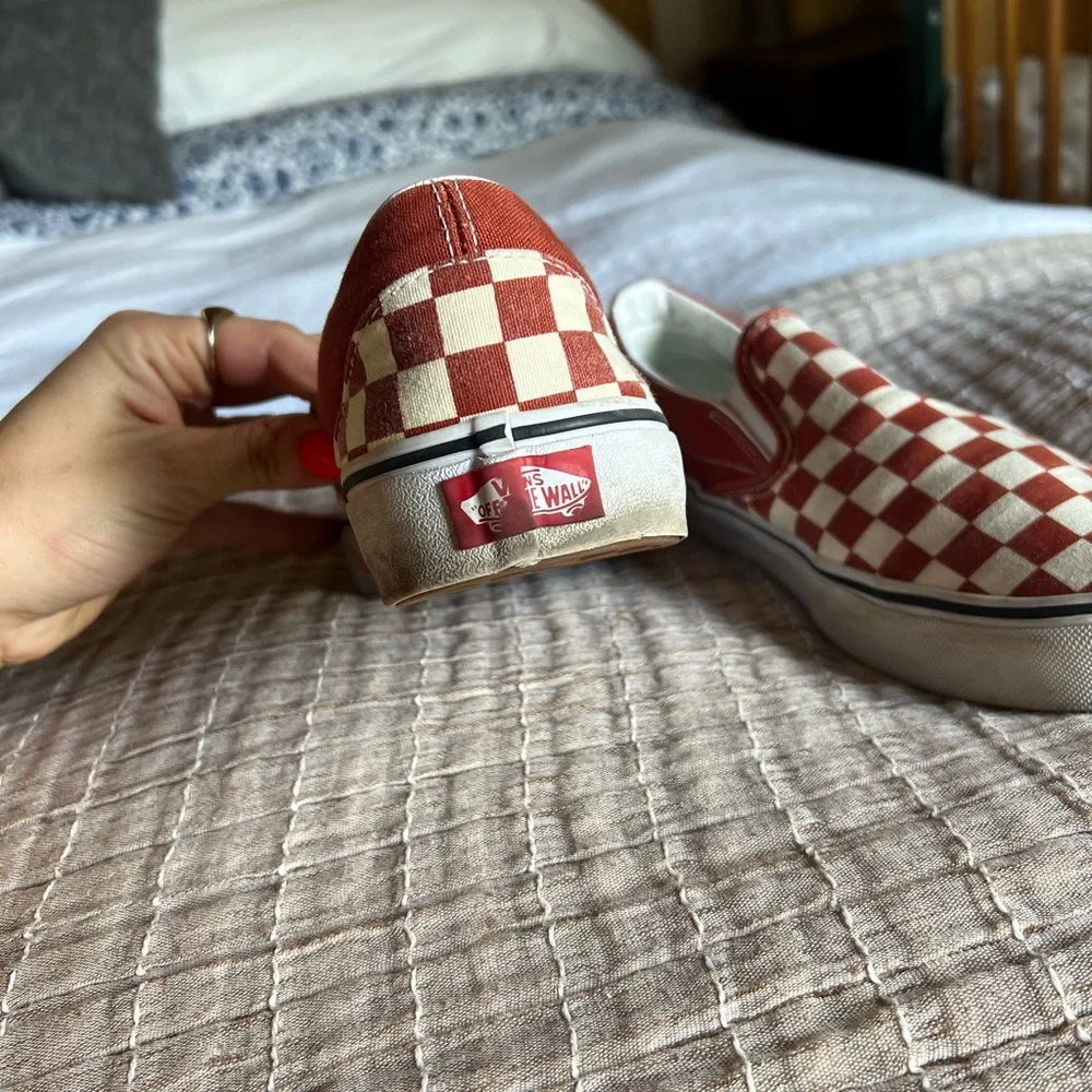 Checkerboard vans! - Picture 2 of 6